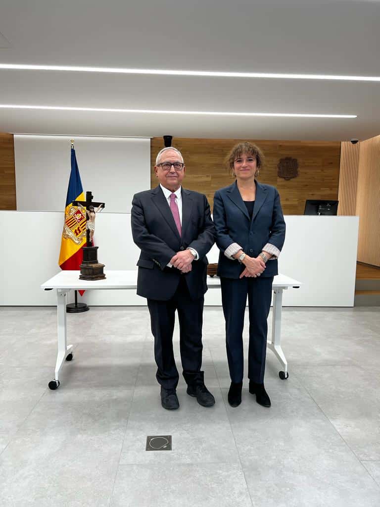 Jurament de la Sra. Delphine Agoguet pel càrrec d’inspectora de l’Administració de Justícia
