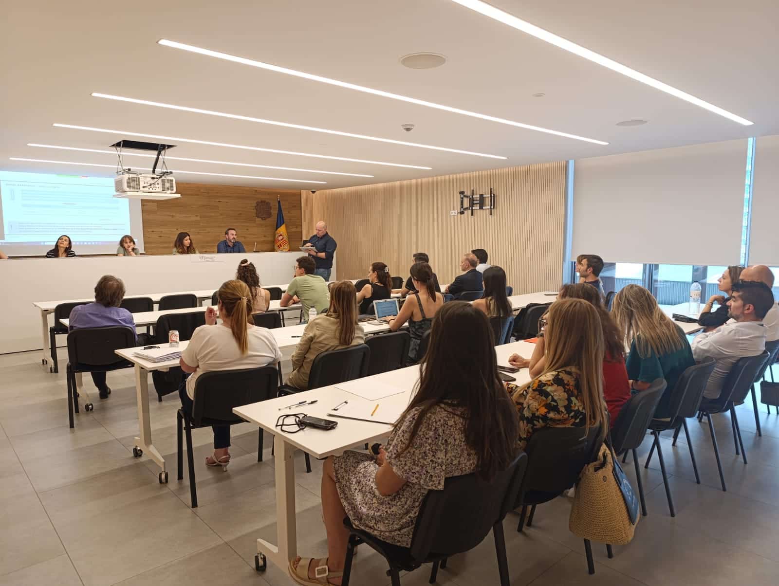 Seminari de bones pràctiques en les audiències de menors i de persones amb discapacitat