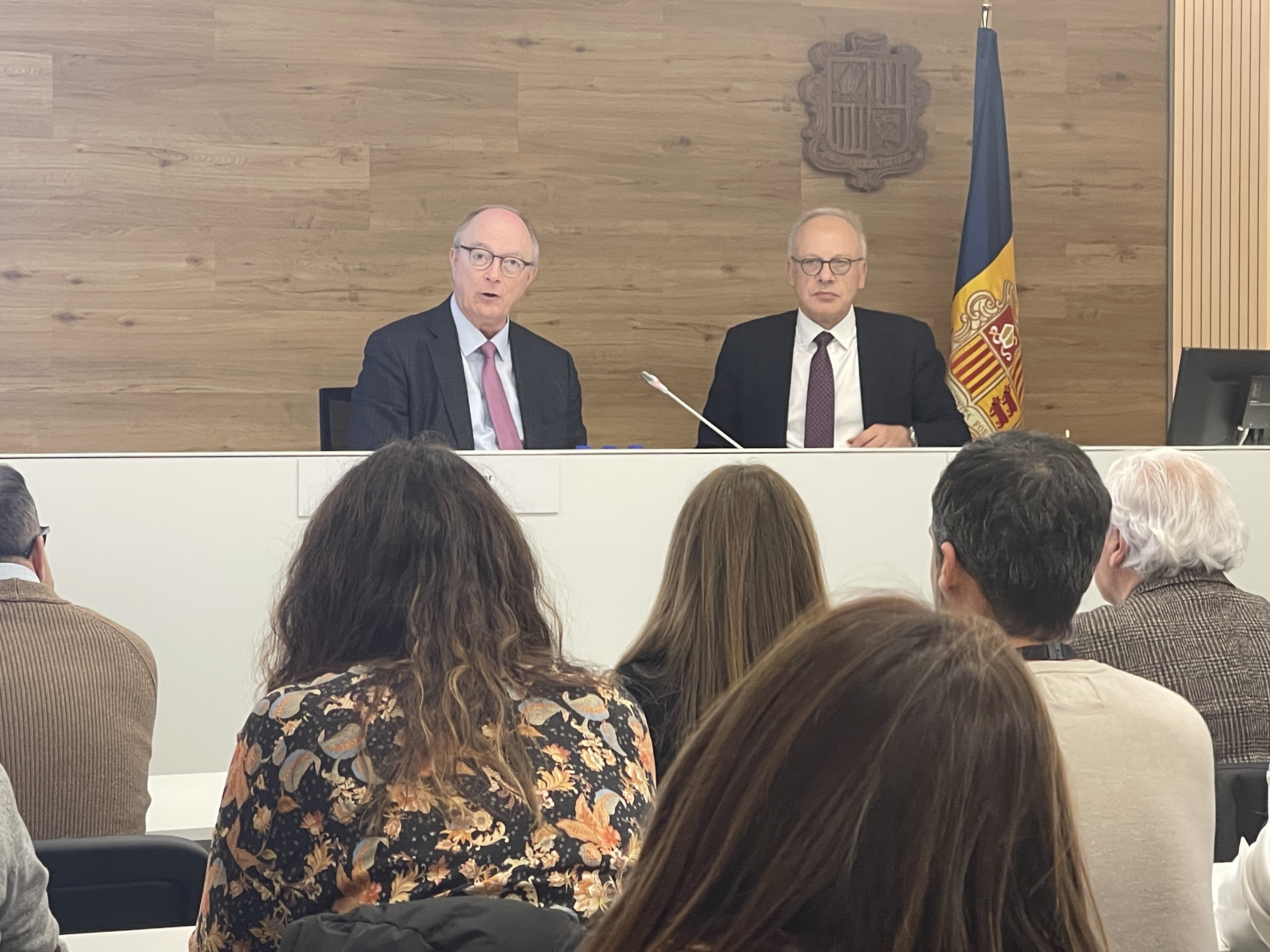 Sessió de formació amb el catedràtic i expert en dret europeu, Fabrice Picod