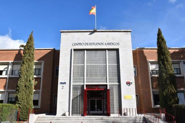 Signatura d’un Memoràndum d’Entesa per a la formació del personal de Justícia